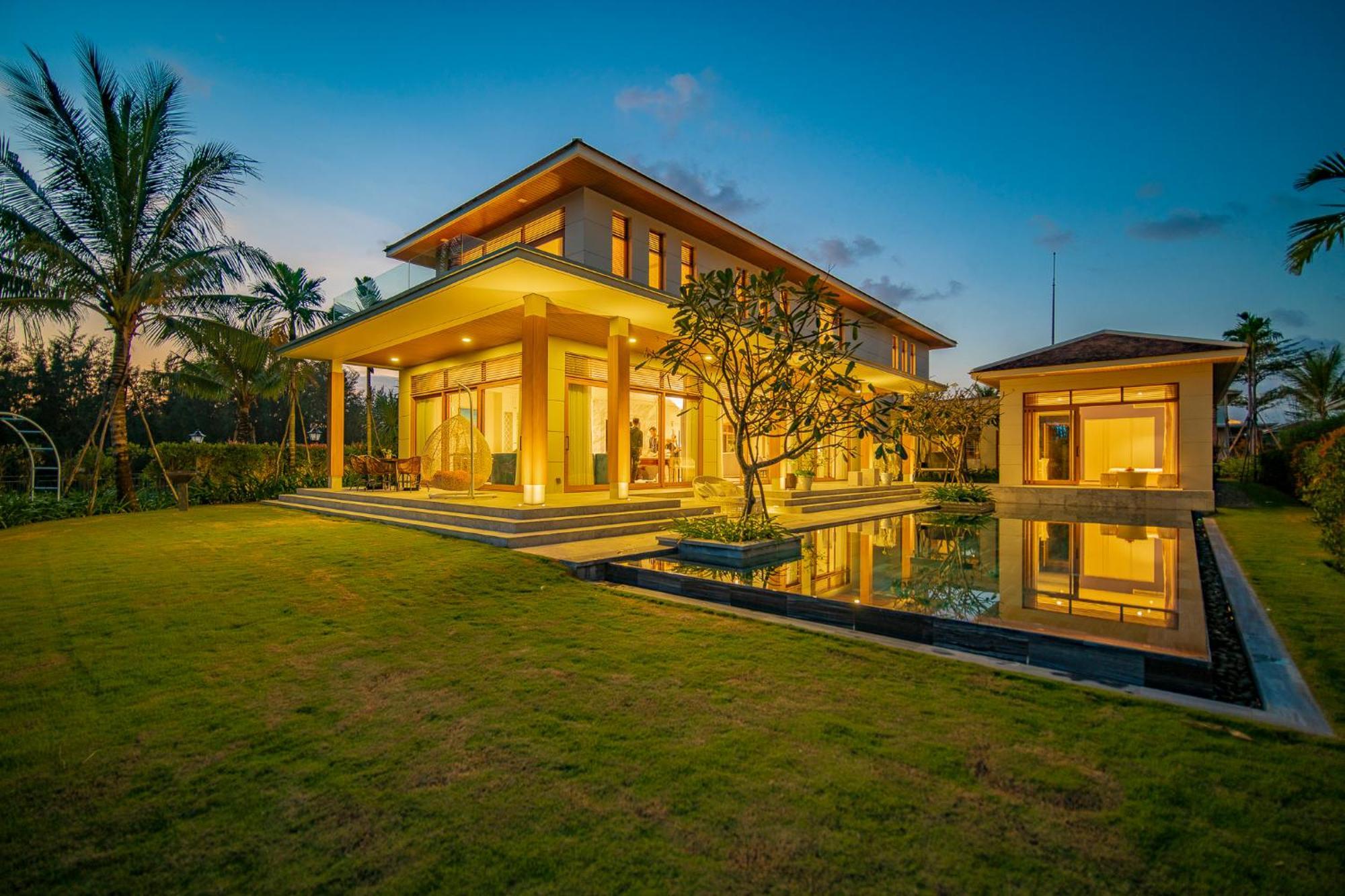 Diamond Beach Villa Da Nang Esterno foto