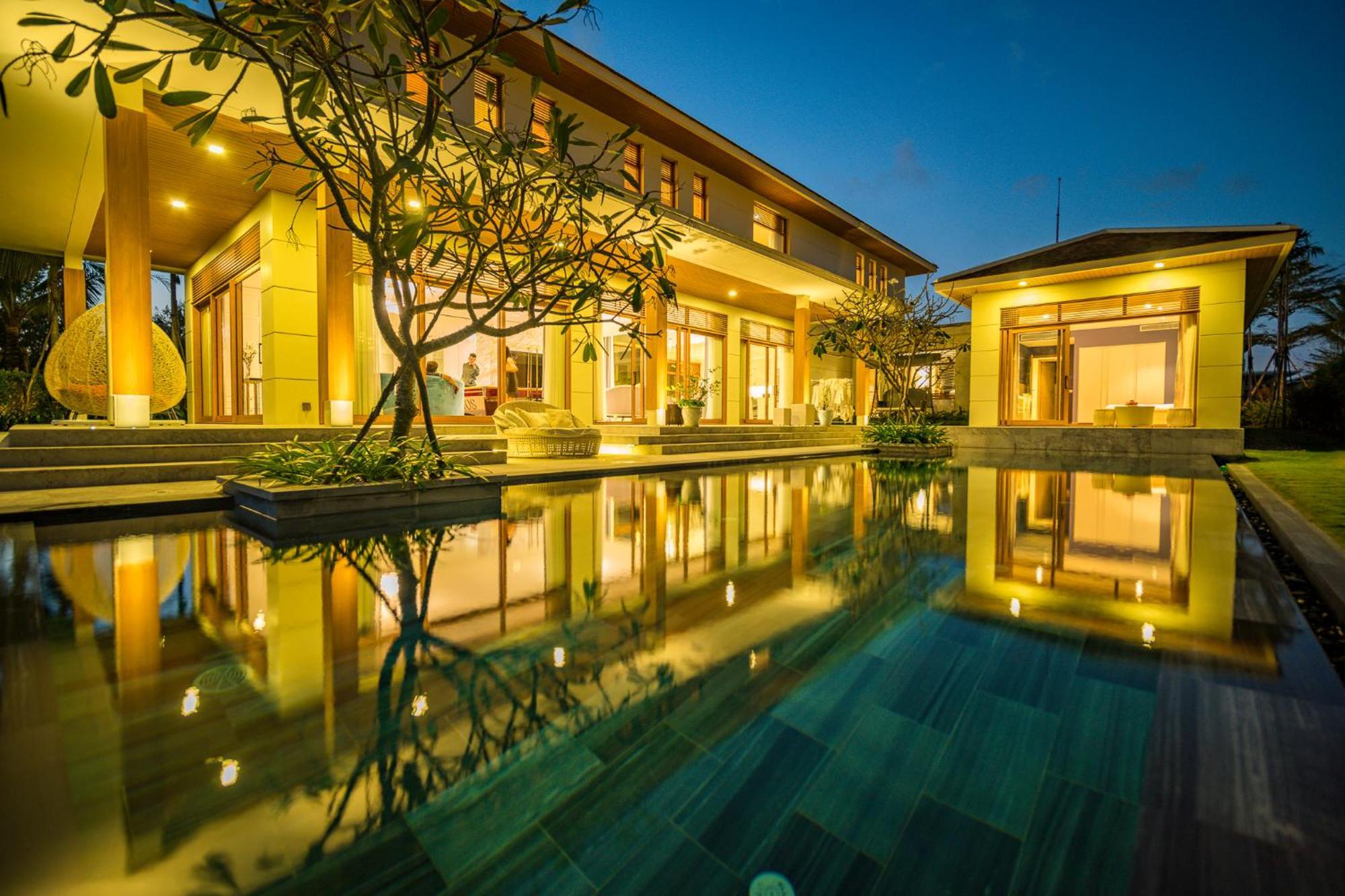 Diamond Beach Villa Da Nang Esterno foto