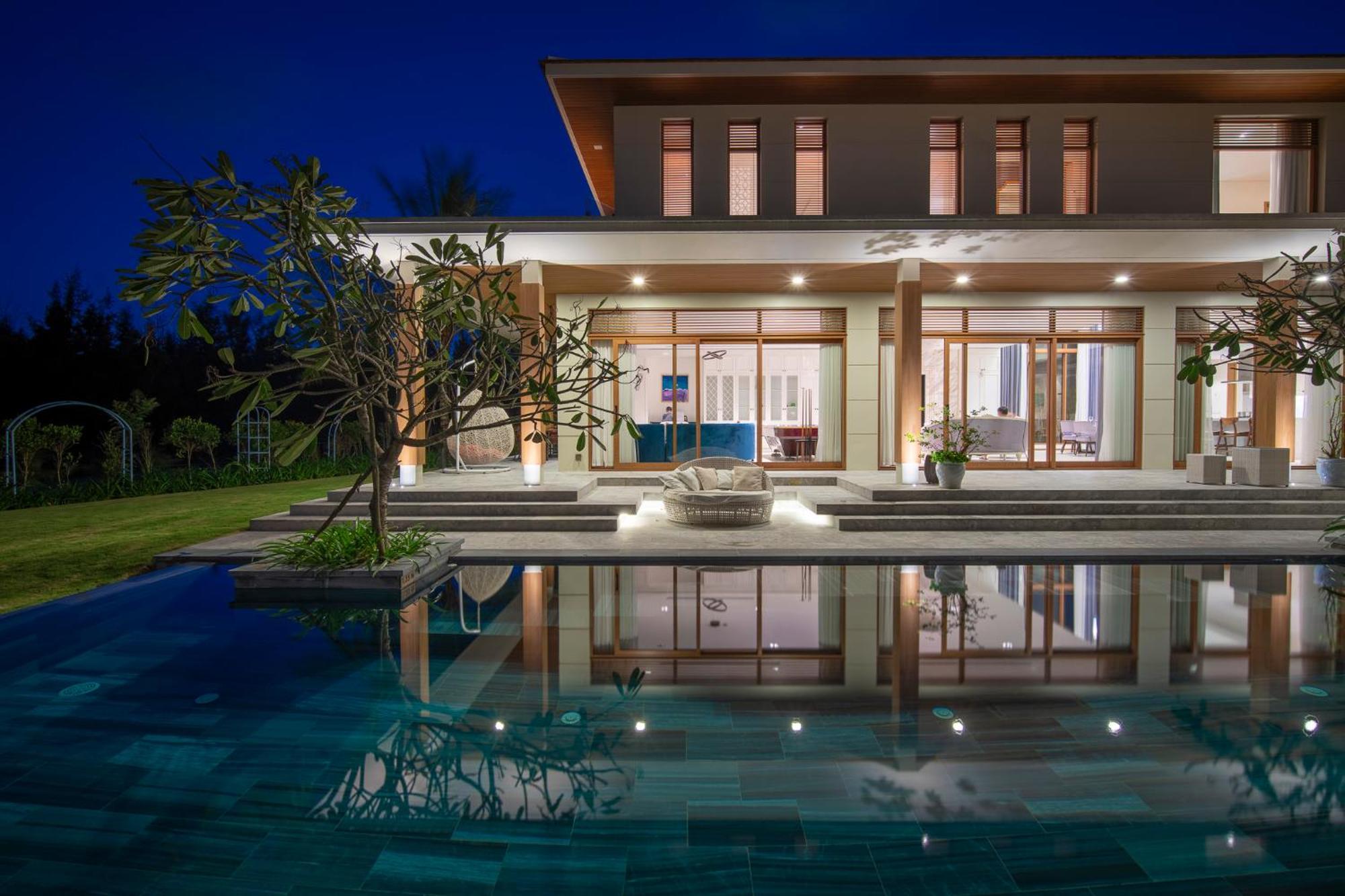 Diamond Beach Villa Da Nang Esterno foto
