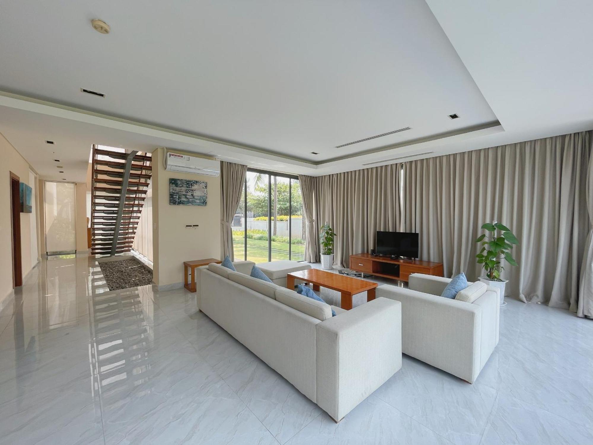 Diamond Beach Villa Da Nang Esterno foto
