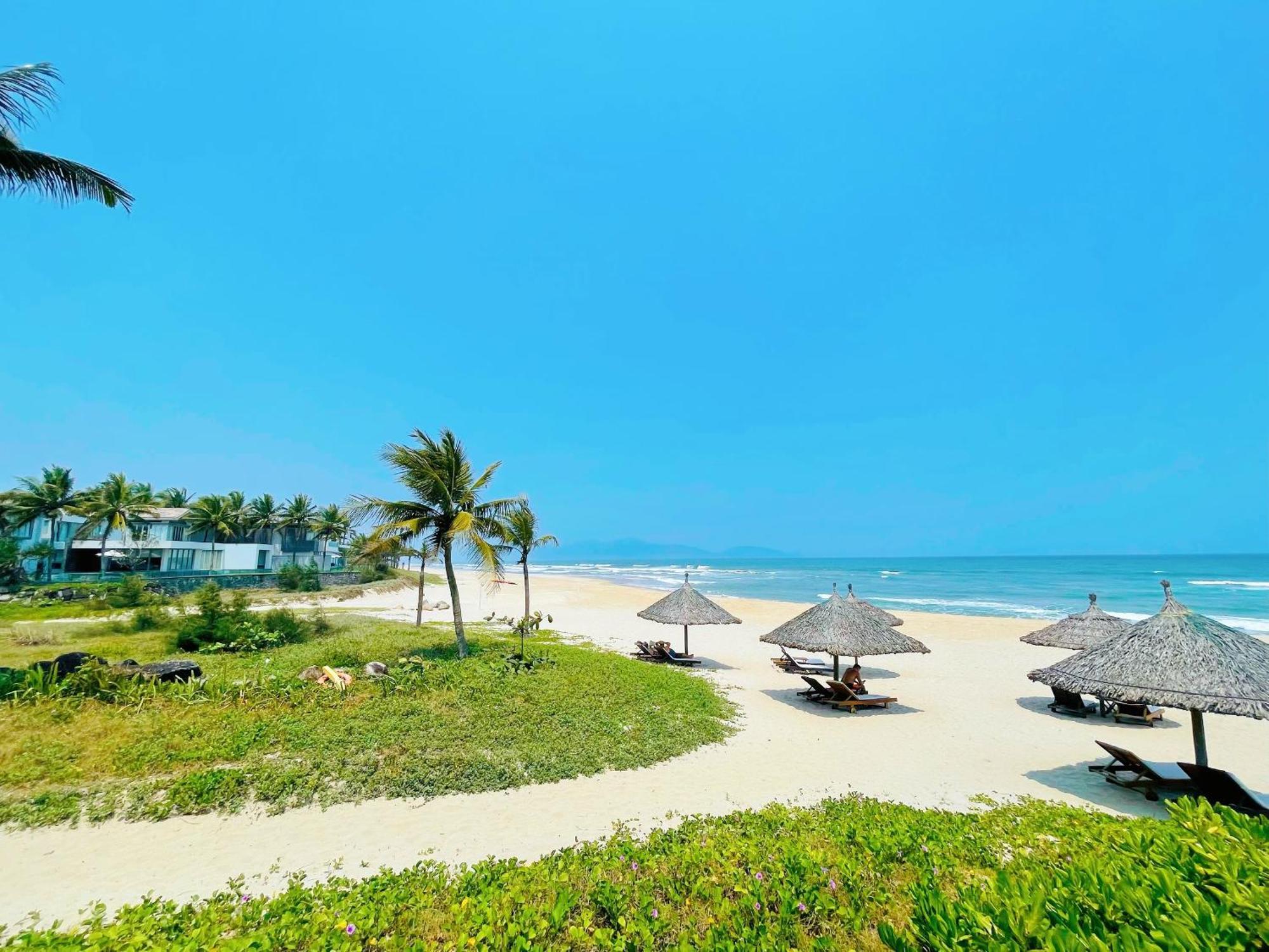 Diamond Beach Villa Da Nang Esterno foto
