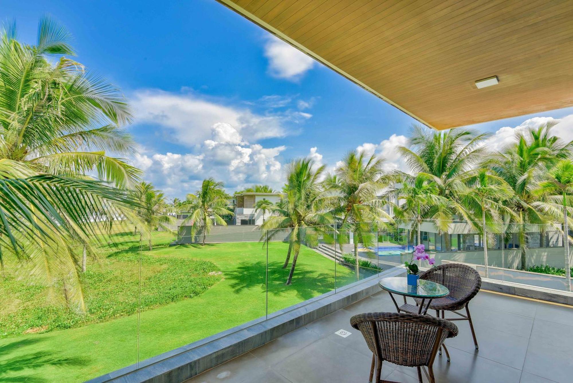 Diamond Beach Villa Da Nang Esterno foto