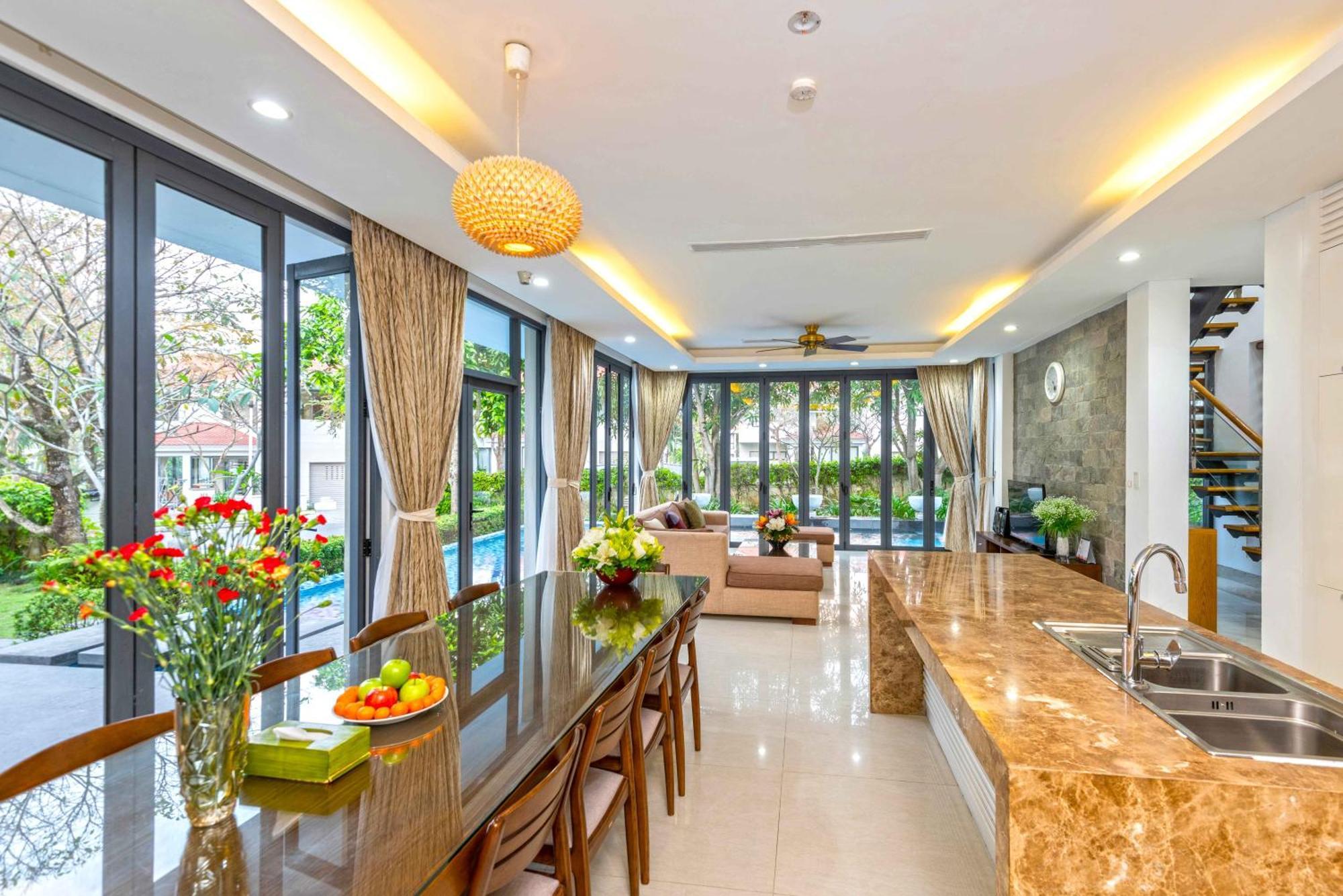Diamond Beach Villa Da Nang Esterno foto