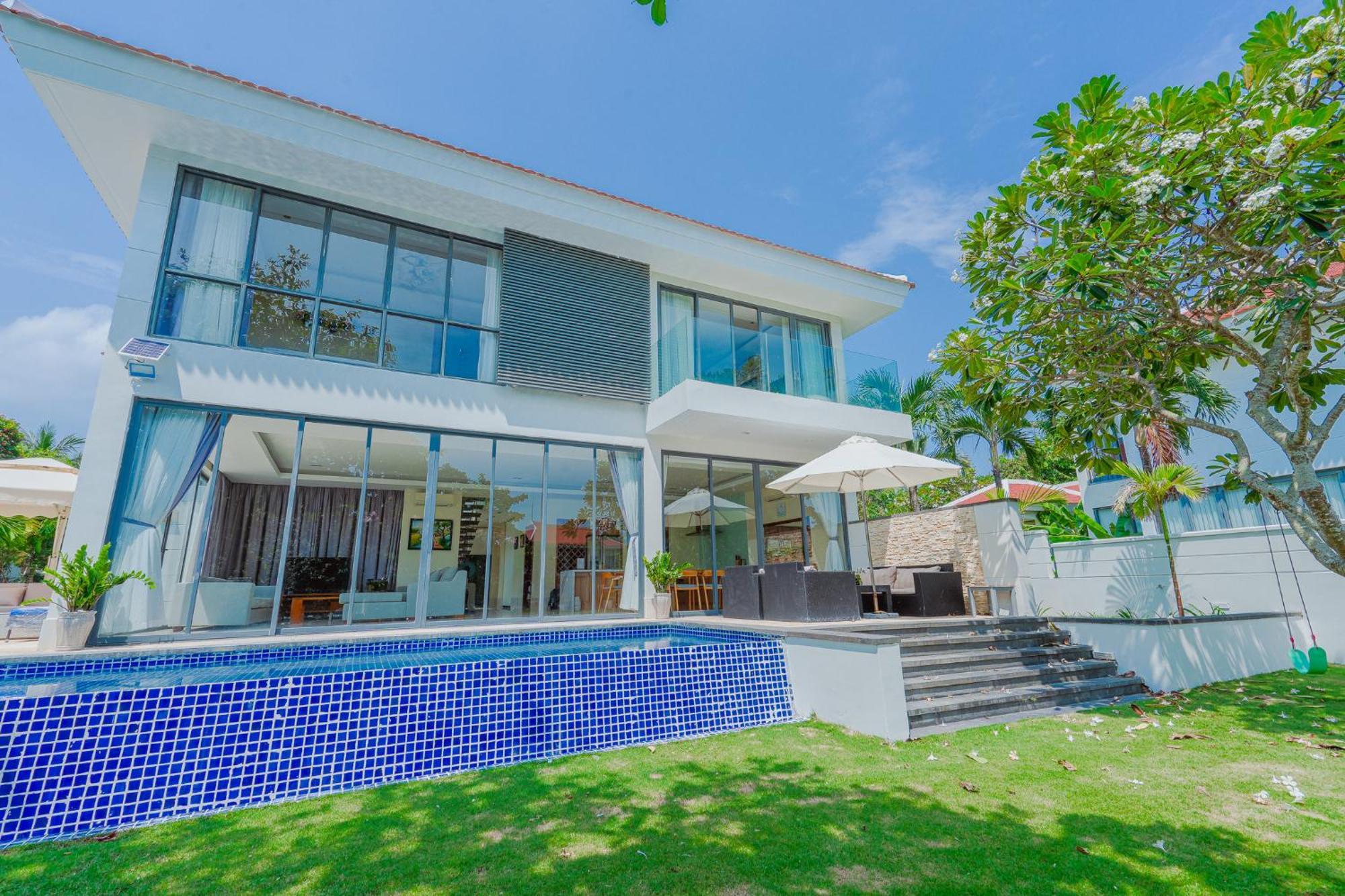 Diamond Beach Villa Da Nang Esterno foto