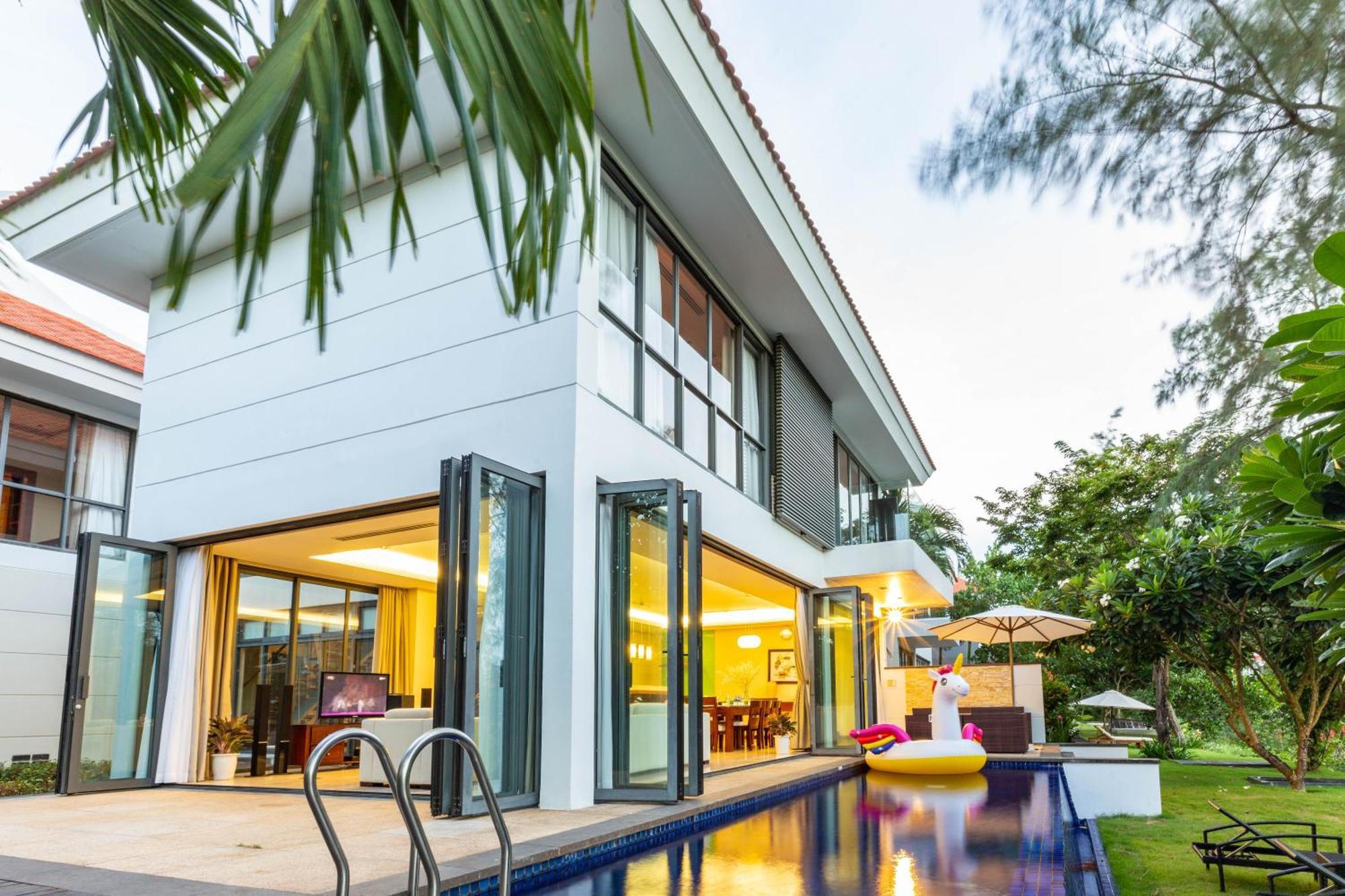Diamond Beach Villa Da Nang Esterno foto