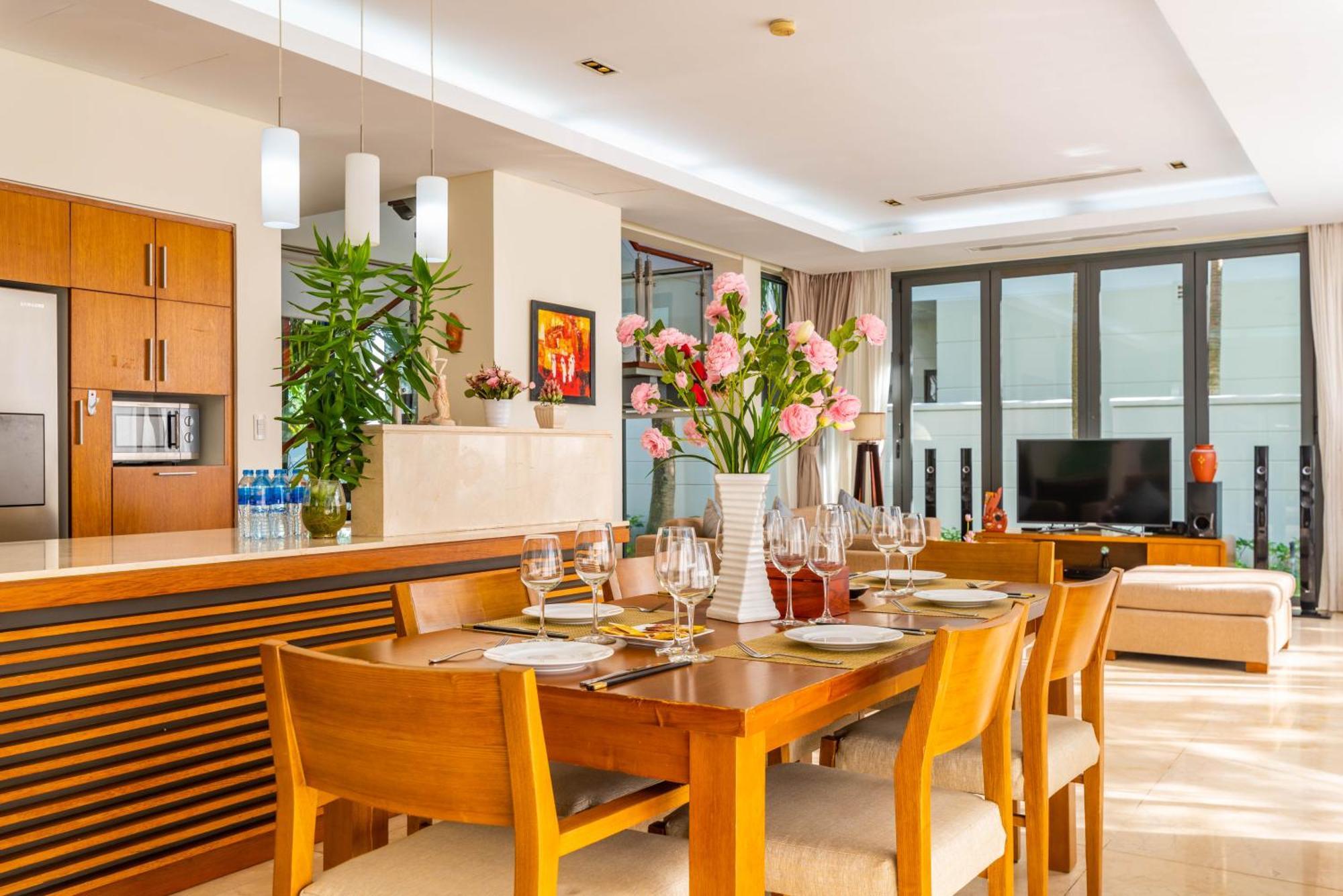 Diamond Beach Villa Da Nang Esterno foto